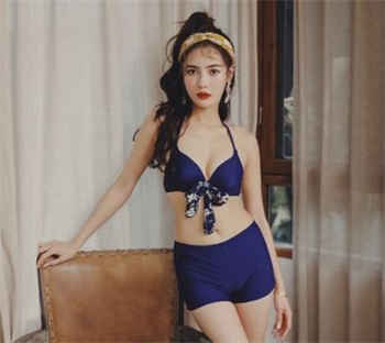 美女被虐故事