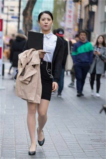 老师把自己奖励给学生