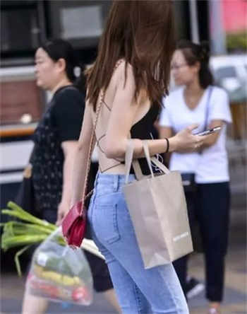 男主叫女主小乖的现言