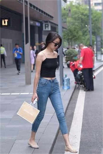 先婚后爱类型小说