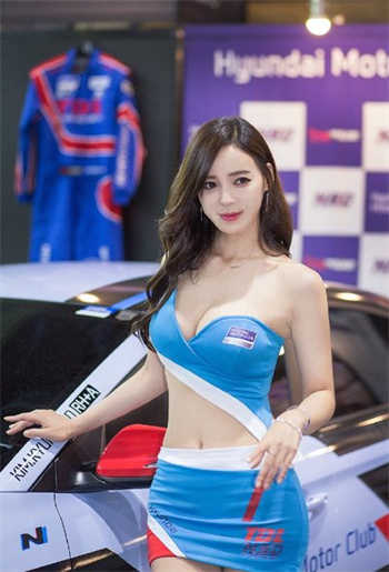 小说女主姓夏男主姓陆