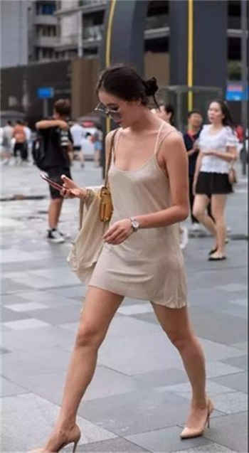女主叫玲珑的一女多男