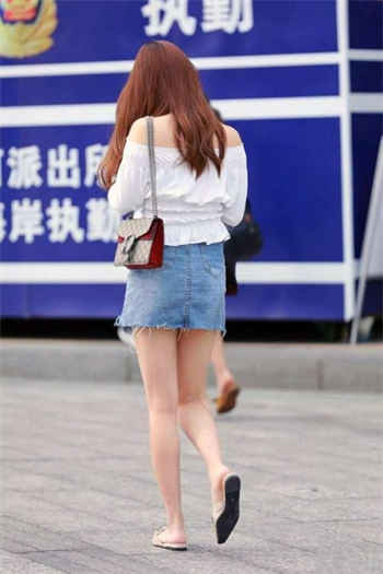 着迷朋友的妈