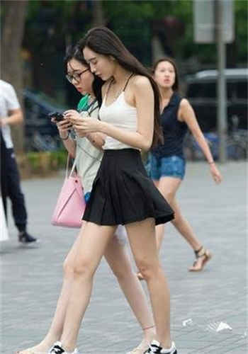 鄂州一家人聊天图片
