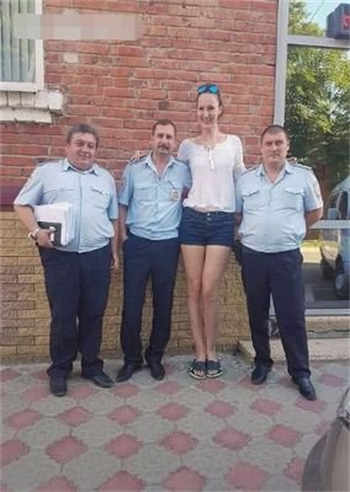 快手猪猪大哥私人订制