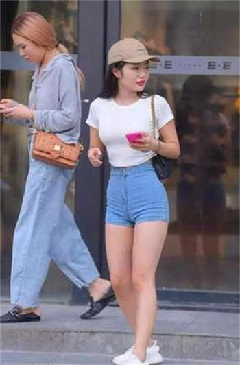 私人麻将馆的打工小妹视频