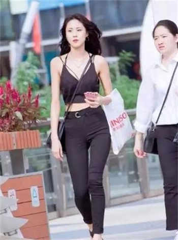 魔王大人就算变身也要