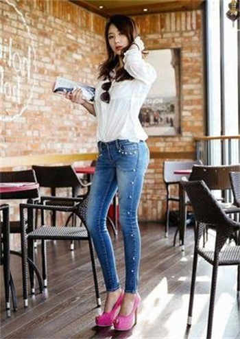 被征服的女明星1至40章