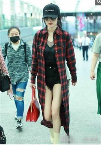 房东和女租户