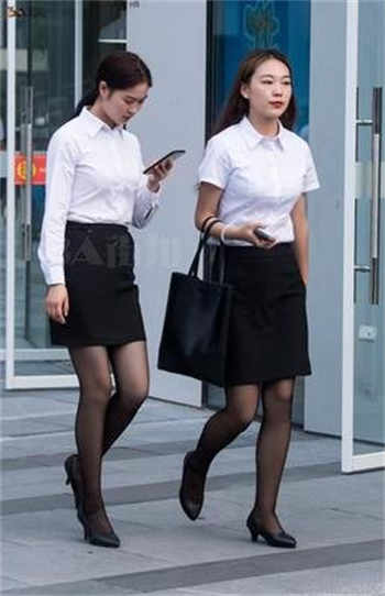若月美伊莱个人资料