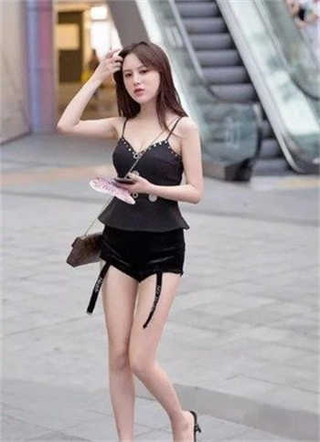 探花女主角