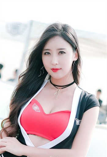 陈一发儿桌底有人gif